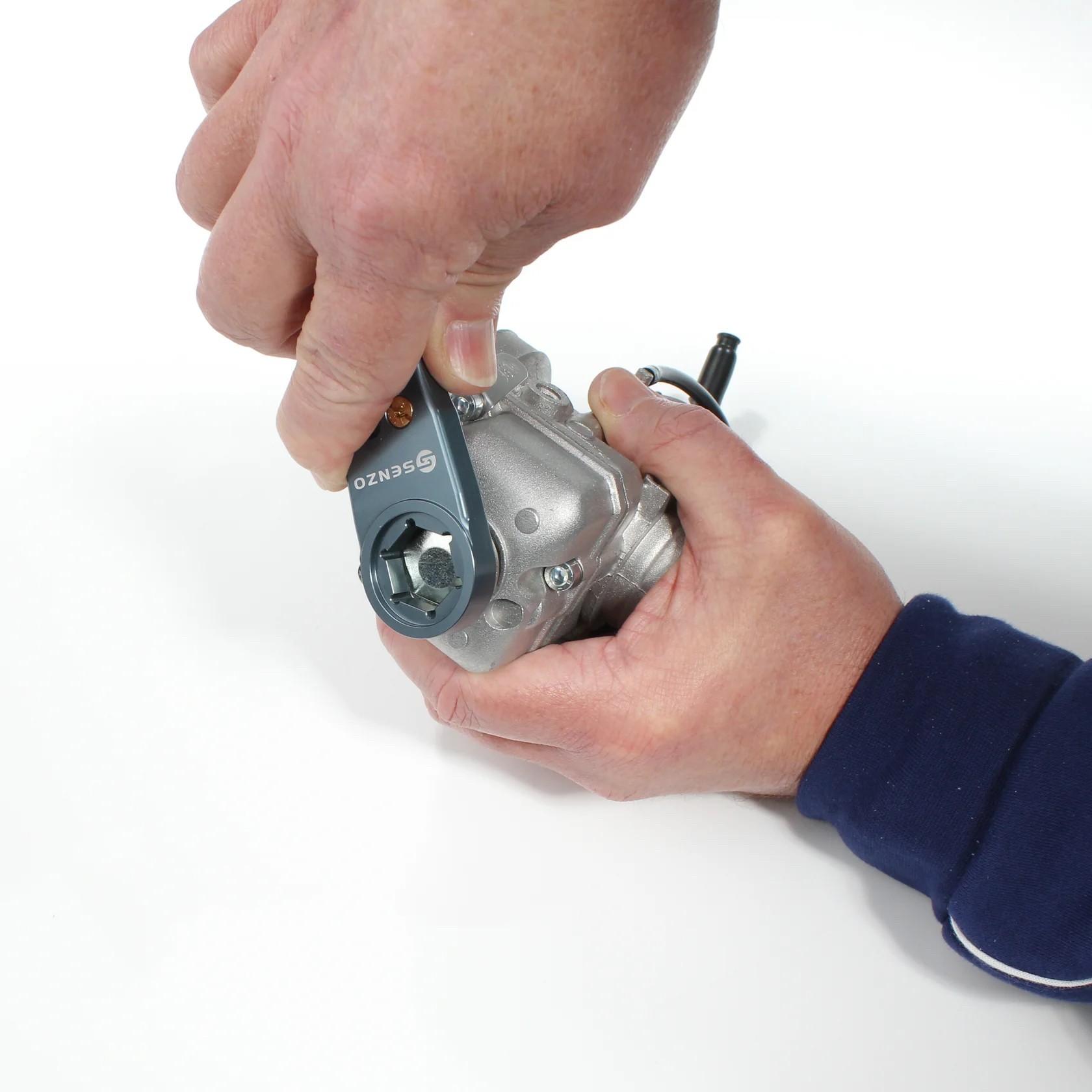 Ключ карбюратора на магните